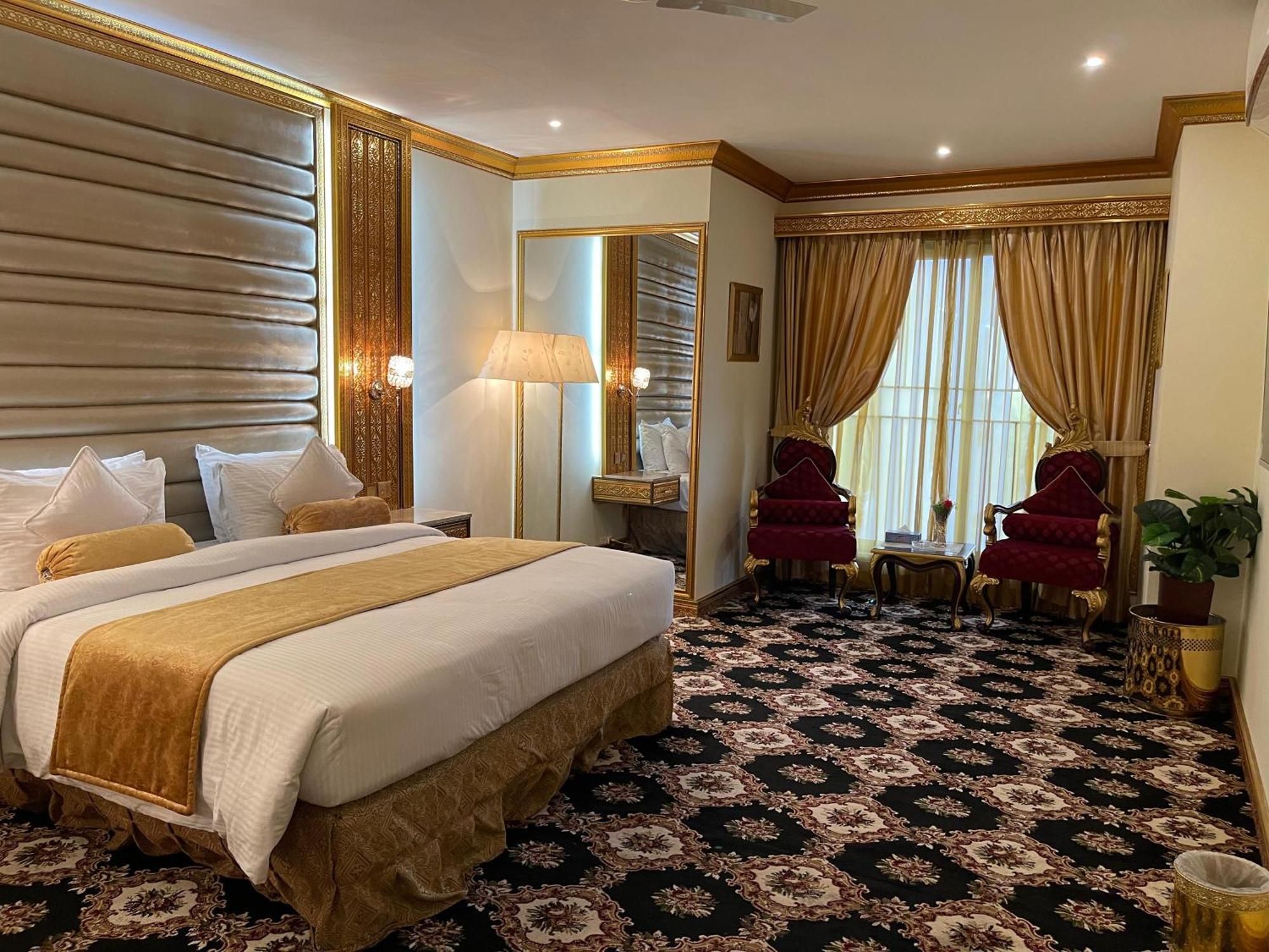 Indus Hotel Haydarabad Dış mekan fotoğraf