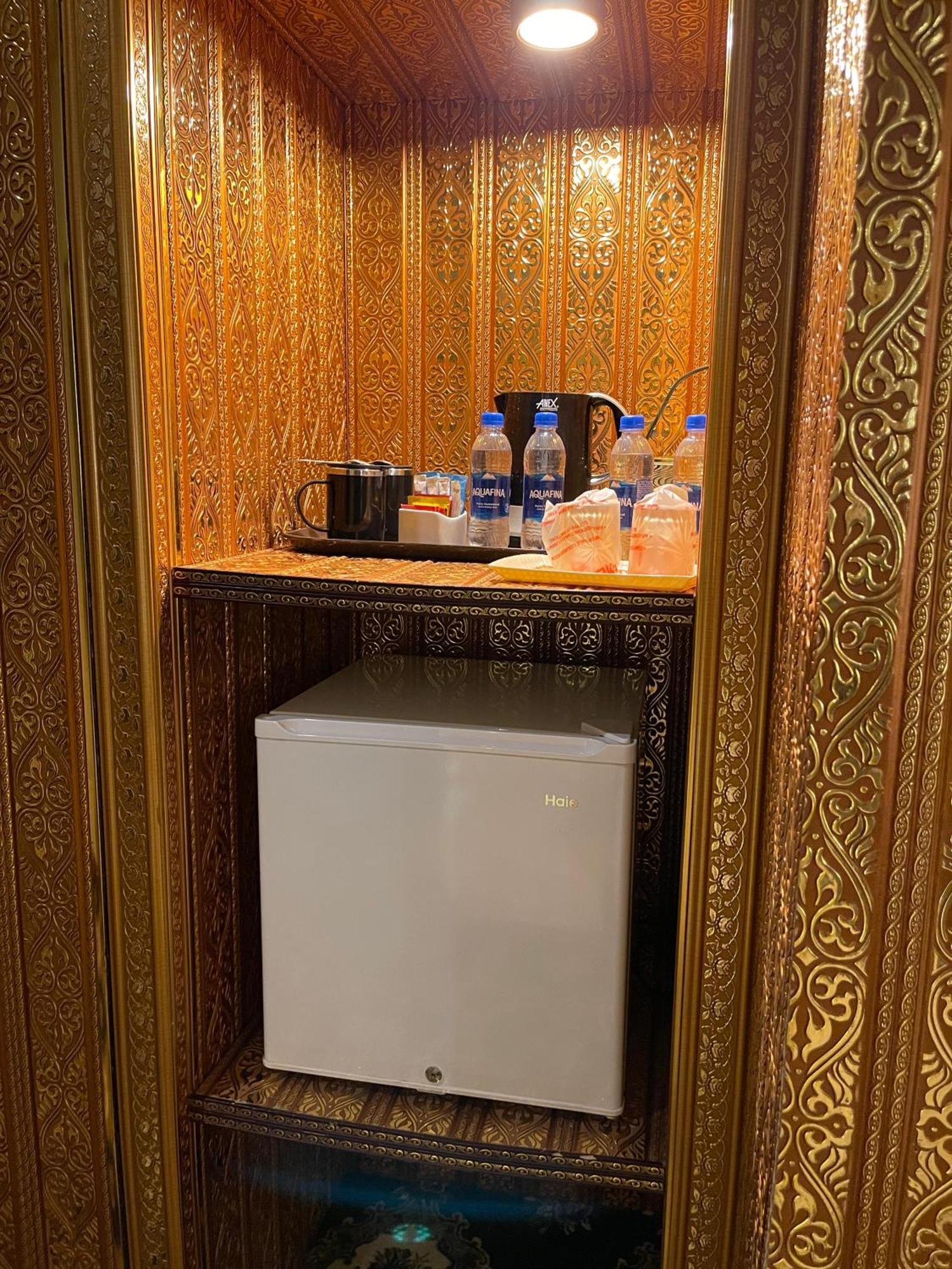 Indus Hotel Haydarabad Dış mekan fotoğraf